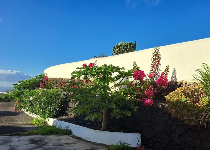 Valentina Апартаменты Тиас